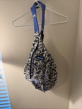 Kavu Black & White Patterned Rope Sling Crossbody with Blue Strap